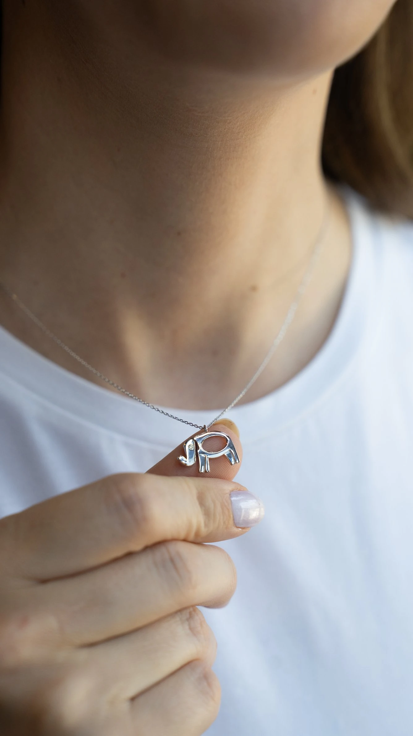 14K Altın 0.01ct Pırlantalı Fil Kolye